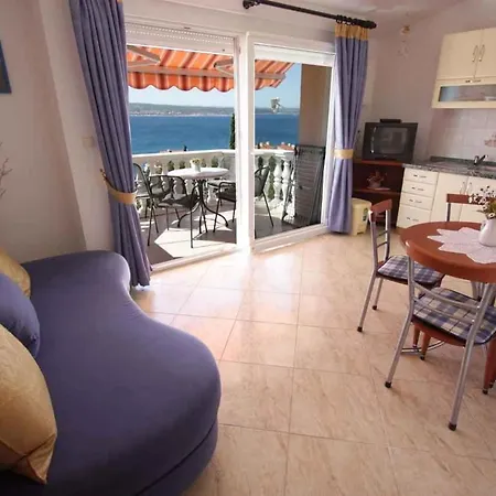 Lejlighed Two-bedroom 43 *