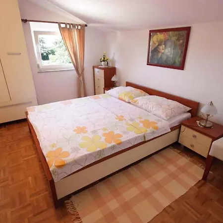 Two-bedroom Crikvenica 43 * Selce