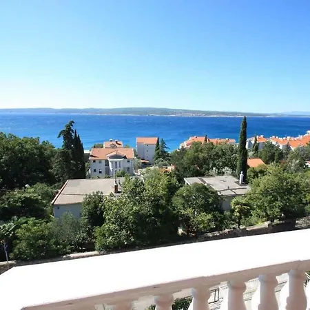 Two-bedroom Crikvenica 43 Selce