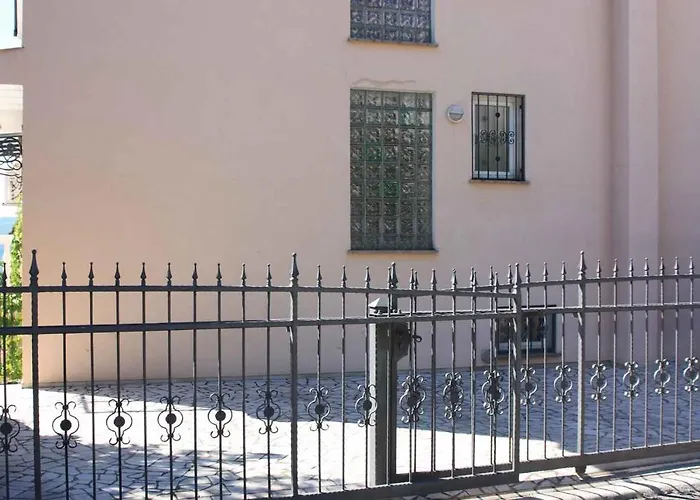 شقة Two-bedroom 43 تْسْغيكفانِتْسا
